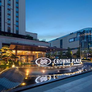 Crowne Plaza Hangzhou Qiantang - The Subway Can Reach The West Lake Scenic Area As Well As The Airport And High-Speed Rail Station, Adjacent To Jinsha Lake And Longfor Paradise Walk